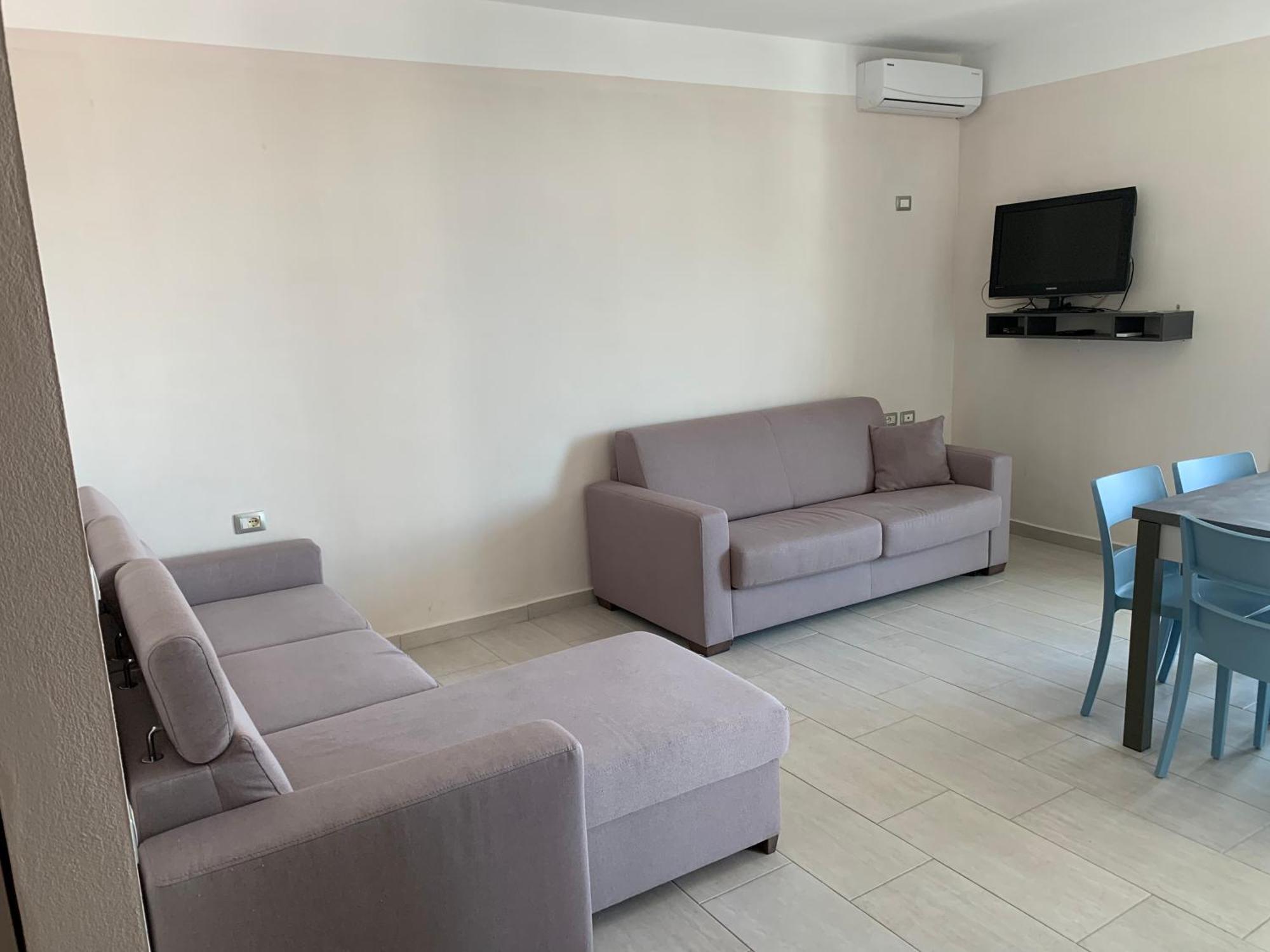 Guest - Sea Breeze Apartments ساراندا المظهر الخارجي الصورة