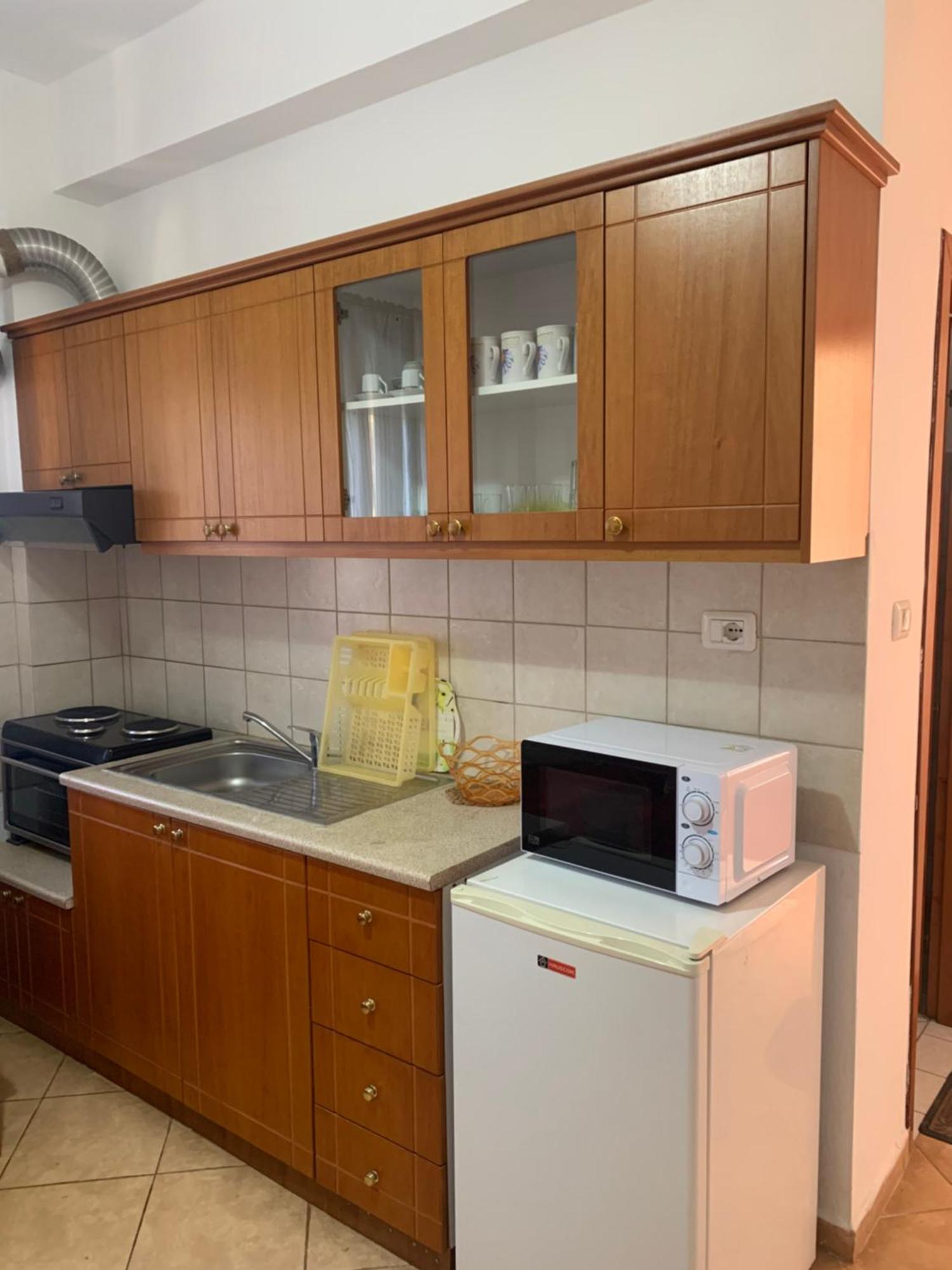 Guest - Sea Breeze Apartments ساراندا المظهر الخارجي الصورة