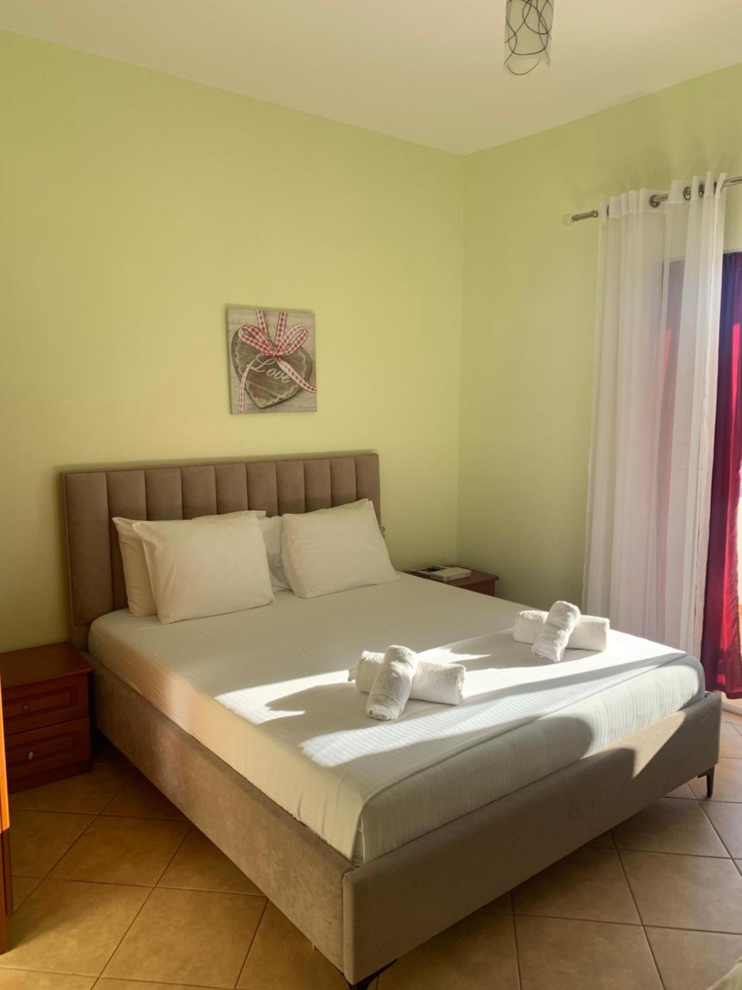 Guest - Sea Breeze Apartments ساراندا المظهر الخارجي الصورة